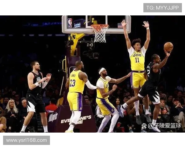 浓眉谈位置调整强调身体负担湖人夺冠时我也主要打4号位